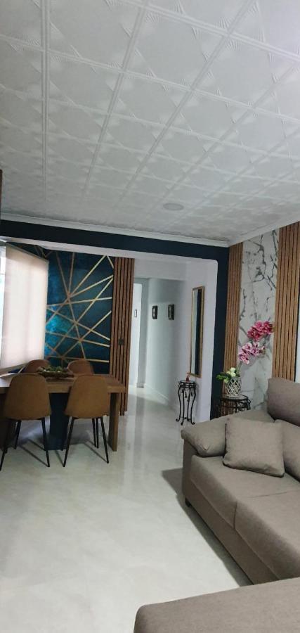 ¡Economico Y Bien Ubicado! Apartment Castellon de la Plana Bagian luar foto